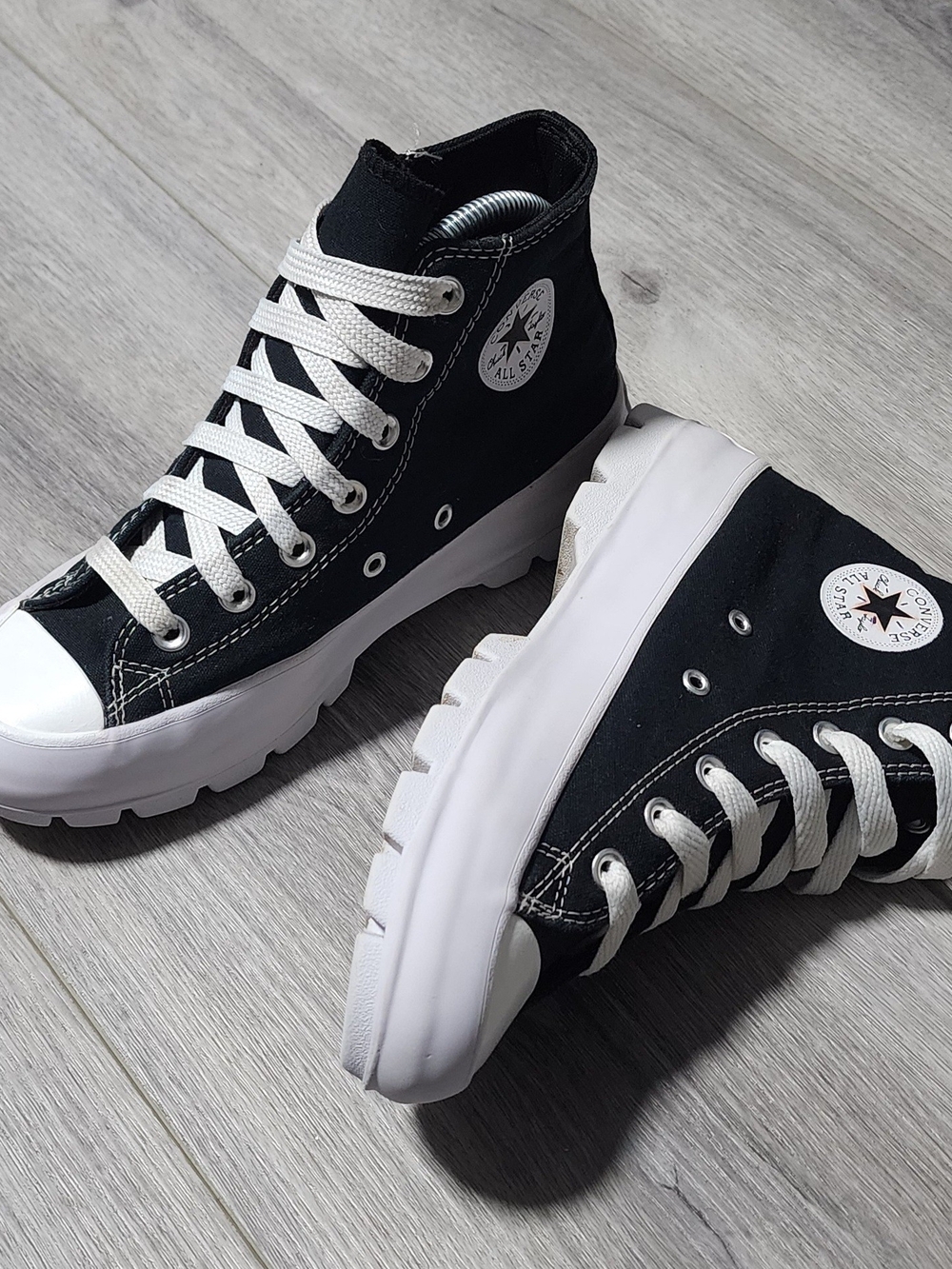 Converse Chuck Taylor All Star Lugged High Top Black Platform Sneakers Womens 8 - Picture 1 of 7